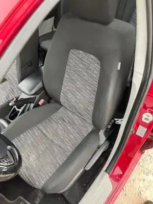 Piesă de schimb auto la mâna a doua SCANUL DIN FAȚA PARTEA STÂNGA pentru KIA CEED (ED) 1.6 Concept Referințe OEM IAM   