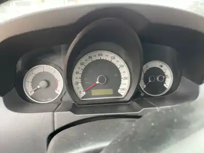 Peça sobressalente para automóvel em segunda mão quadrante por kia ceed (ed) 1.6 concept referências oem iam 