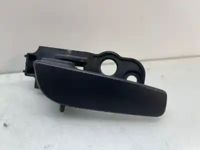 Peça sobressalente para automóvel em segunda mão PUXADOR INTERIOR DIANTEIRO ESQUERDO por FIAT FIORINO (2023) FIORINO 2252 Referências OEM IAM T044  