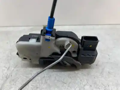 Peça sobressalente para automóvel em segunda mão fechadura da porta dianteira direita por opel astra j lim. astra j referências oem iam   