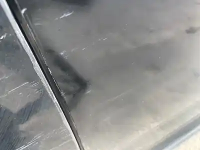 Second-hand car spare part front right door for toyota corolla (e11) 2.0 d-4d linea sol oem iam references   