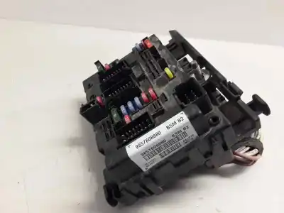 Gebrauchtes Autoersatzteil RELAIS SICHERUNGSKASTEN Multifunktionsrelais zum CITROEN C3 HDi 70 Furio OEM-IAM-Referenzen 9657608880  