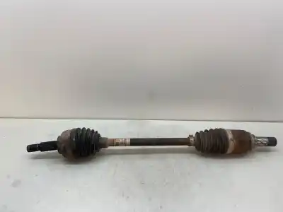 Pièce détachée automobile d'occasion transmission avant gauche pour renault clio iii emotion références oem iam 8200341698