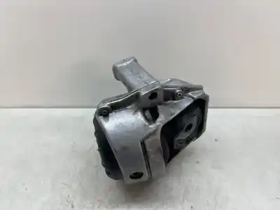 Second-hand car spare part engine support for audi a4 ber. (b8) s line sportpaket / plus oem iam references 8r0199381  