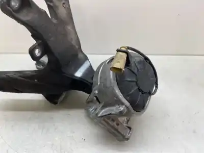 Second-hand car spare part engine support for audi a4 ber. (b8) s line sportpaket / plus oem iam references 8r0199381  