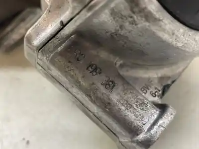 Second-hand car spare part engine support for audi a4 ber. (b8) s line sportpaket / plus oem iam references 8r0199381  