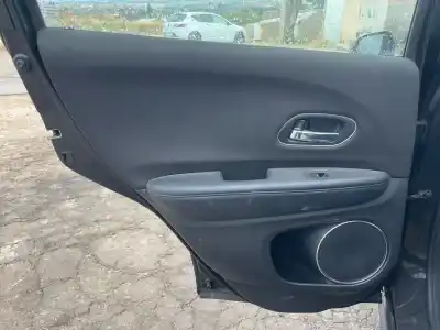 Автозапчастина б/у обкітка задніх лівіх дверей для honda hrv elegance посилання на oem iam 