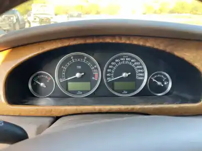 Second-hand car spare part dashboard for jaguar stype 2.7 v6 diesel executive oem iam references 