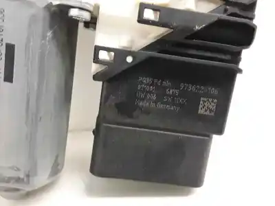 Автозапчасти б/у МОТОР ЗАДНЕГО ПРАВОГО СТЕКЛА за VOLKSWAGEN PASSAT VARIANT (CB5)  ссылки OEM IAM 1K0959704P  