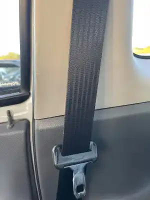 Автозапчасти б/у правый передний ремень безопасности за citroen c1 (pm_, pn_) 1.4 hdi ссылки oem iam  Автозапчасти б/у правый передний ремень безопасности за citroen c1 (pm_, pn_) 1.4 hdi ссылки oem iam