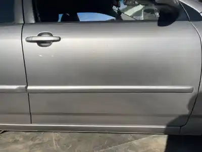 Автозапчасти б/у дверь передняя правая за toyota corolla (e12) 2.0 d-4d sol berlina ссылки oem iam    Автозапчасти б/у дверь передняя правая за toyota corolla (e12) 2.0 d-4d sol berlina ссылки oem iam