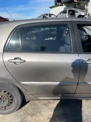 Автозапчасти б/у дверь задняя правая за toyota corolla (e12) 2.0 d-4d sol berlina ссылки oem iam  Автозапчасти б/у дверь задняя правая за toyota corolla (e12) 2.0 d-4d sol berlina ссылки oem iam