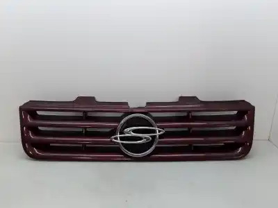 Second-hand car spare part front grille for ssangyong musso 2.9 d oem iam references 19941122   Second-hand car spare part front grille for ssangyong musso 2.9 d oem iam references 19941122