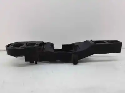Second-hand car spare part left front outer door handle bracket for renault kangoo expression profesional oem iam references 8200497521  