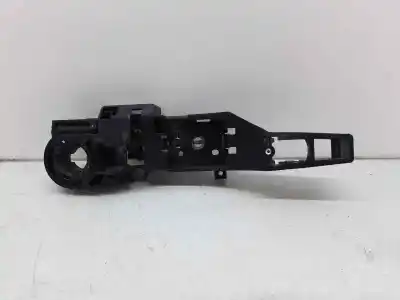 Second-hand car spare part left front outer door handle bracket for renault kangoo expression profesional oem iam references 8200497521  