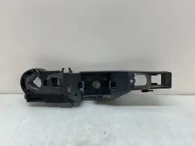 Second-hand car spare part right front outer door handle bracket for renault clio iii exception oem iam references 226526  
