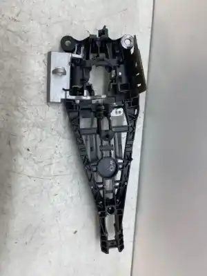 Peça sobressalente para automóvel em segunda mão suporte maçaneta externa traseira direita por opel astra j lim. astra j referências oem iam 14096401