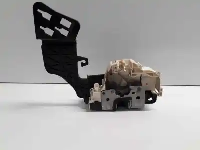 Second-hand car spare part left front door lock for chrysler sebring (js) 2.0 crd oem iam references p04589421ada  