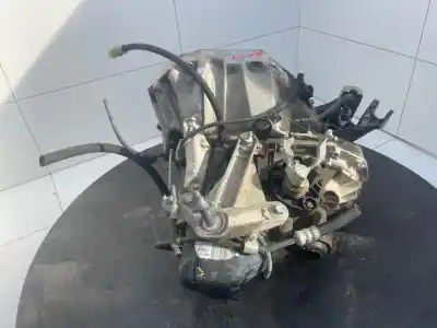Second-hand car spare part gearbox for dacia logan laureate oem iam references jh3060
