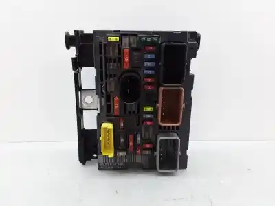 Second-hand car spare part fuse box unit for citroen c5 berlina seduction oem iam references 9675877980