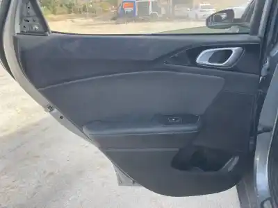 Peça sobressalente para automóvel em segunda mão forra / revestimento da porta traseira esquerda por kia xceed gtline referências oem iam 