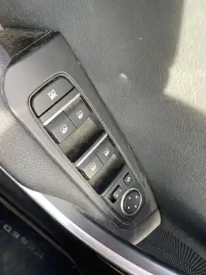 Second-hand car spare part Left Front Power Window Switch for KIA XCEED GTLINE OEM IAM references   