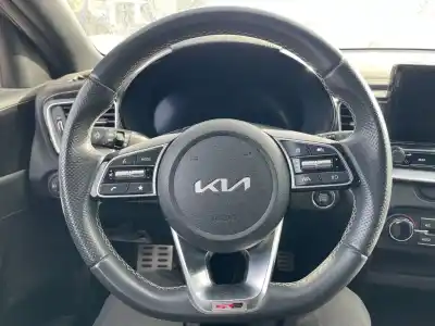 Peça sobressalente para automóvel em segunda mão volante por kia xceed gtline referências oem iam 