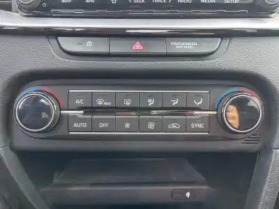 Second-hand car spare part CLIMATE CONTROL for KIA XCEED  OEM IAM references   