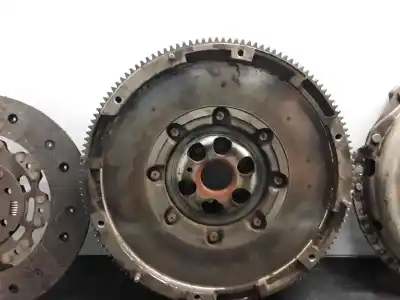 Pezzo di ricambio per auto di seconda mano kit frizione per chrysler sebring (js) 2.0 crd riferimenti oem iam 062294000304  