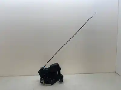 Tweedehands auto-onderdeel linker voordeur slot voor toyota auris (_e15_) 1.4 d-4d (nde150_) oem iam-referenties 