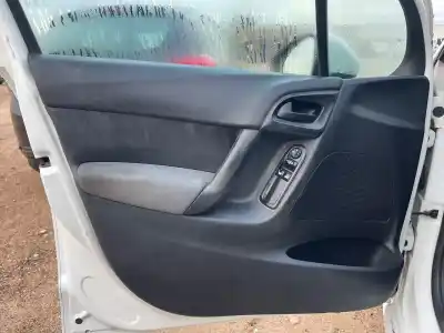 Second-hand car spare part left front door trim for citroen c3 picasso collection oem iam references 