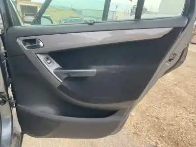 Pezzo di ricambio per auto di seconda mano rivestimento porta posteriore destro per citroen c4 cactus citroen c4 cactus riferimenti oem iam 