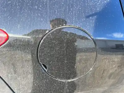 Pezzo di ricambio per auto di seconda mano tappo esterno del carburante per renault megane iii berlina 5 p 1.5 dci diesel fap riferimenti oem iam 