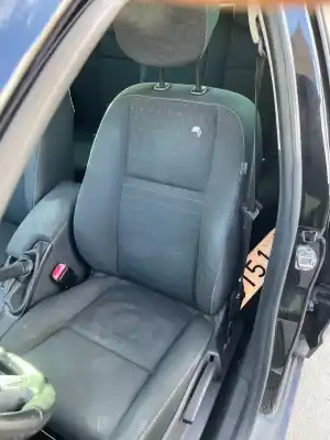 Pezzo di ricambio per auto di seconda mano sedile anteriore sinistro per renault megane iii berlina 5 p 1.5 dci diesel fap riferimenti oem iam 