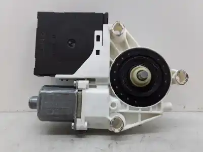 Tweedehands auto-onderdeel raammotor rechts voor voor volkswagen golf plus v (5m1, 521) 1.9 tdi oem iam-referenties 5m1837402c