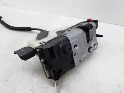 Peça sobressalente para automóvel em segunda mão fechadura da porta traseira direita por citroen c4 lim collection referências oem iam 9685352080  