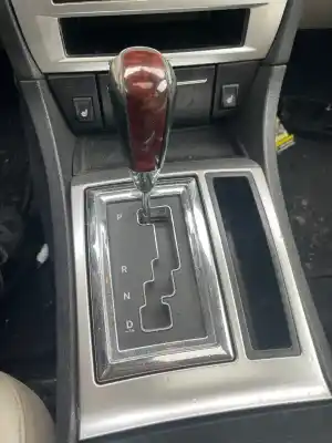 Pezzo di ricambio per auto di seconda mano leva del cambio per chrysler 300 c 3.0 crd cat riferimenti oem iam 
