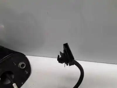 Peça sobressalente para automóvel em segunda mão espelho retrovisor esquerdo por opel zafira 2.0 cdti tourer 16v referências oem iam mr570204