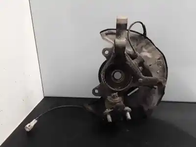 Second-hand car spare part front right knuckle for toyota corolla verso (e12) 1.8 linea sol oem iam references   