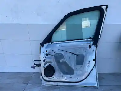 Peça sobressalente para automóvel em segunda mão porta dianteira direita por opel zafira 2.0 cdti tourer 16v referências oem iam 