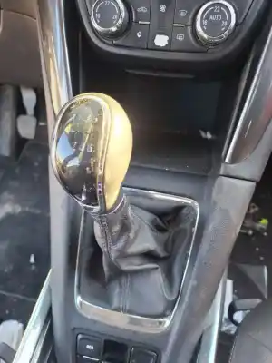 Peça sobressalente para automóvel em segunda mão alavanca de velocidades por opel zafira 2.0 cdti tourer 16v referências oem iam 