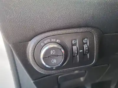 Peça sobressalente para automóvel em segunda mão comutador de luzes por opel zafira 2.0 cdti tourer 16v referências oem iam 