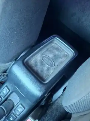 Piesă de schimb auto la mâna a doua COTIERA CENTRALA pentru LAND ROVER FREELANDER (LN) LN Referințe OEM IAM   