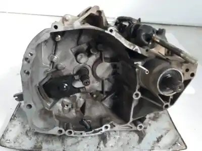 Автозапчастина б/у коробка передач для renault clio ii fase ii (b/cb0) base authentique 75 cv / 55 kw посилання на oem iam jb1997  