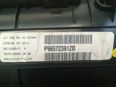 Second-hand car spare part Dashboard for CITROEN C4 BERLINA Citroen c4 OEM IAM references P96572391ZD  