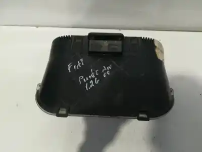 Peça sobressalente para automóvel em segunda mão QUADRANTE por FIAT PUNTO BERLINA (188)  Referências OEM IAM AU6620A  