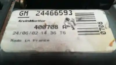 Peça sobressalente para automóvel em segunda mão elevador de vidros dianteira esquerda por opel corsa c corsa c referências oem iam 24466593  