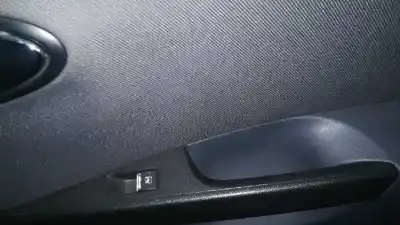 Pezzo di ricambio per auto di seconda mano comando alzacristalli posteriori destro per seat leon (1p1) comfort limited riferimenti oem iam 