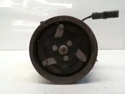 Second-hand car spare part air conditioning compressor for renault clio iii exception oem iam references 8200578856  