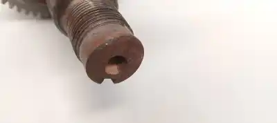 Second-hand car spare part front left transmission for kia carnival 2.9 crdi vgt active oem iam references   